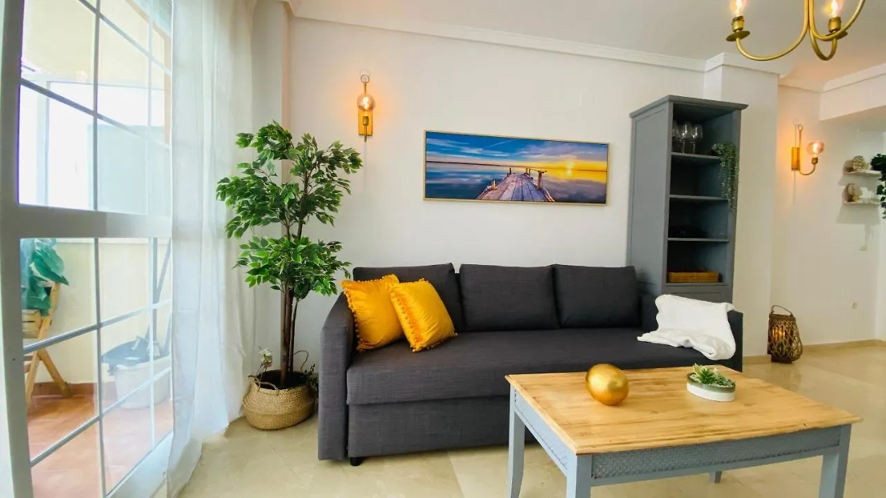 Sol Beach Benalmadena Suitemalaga Parking