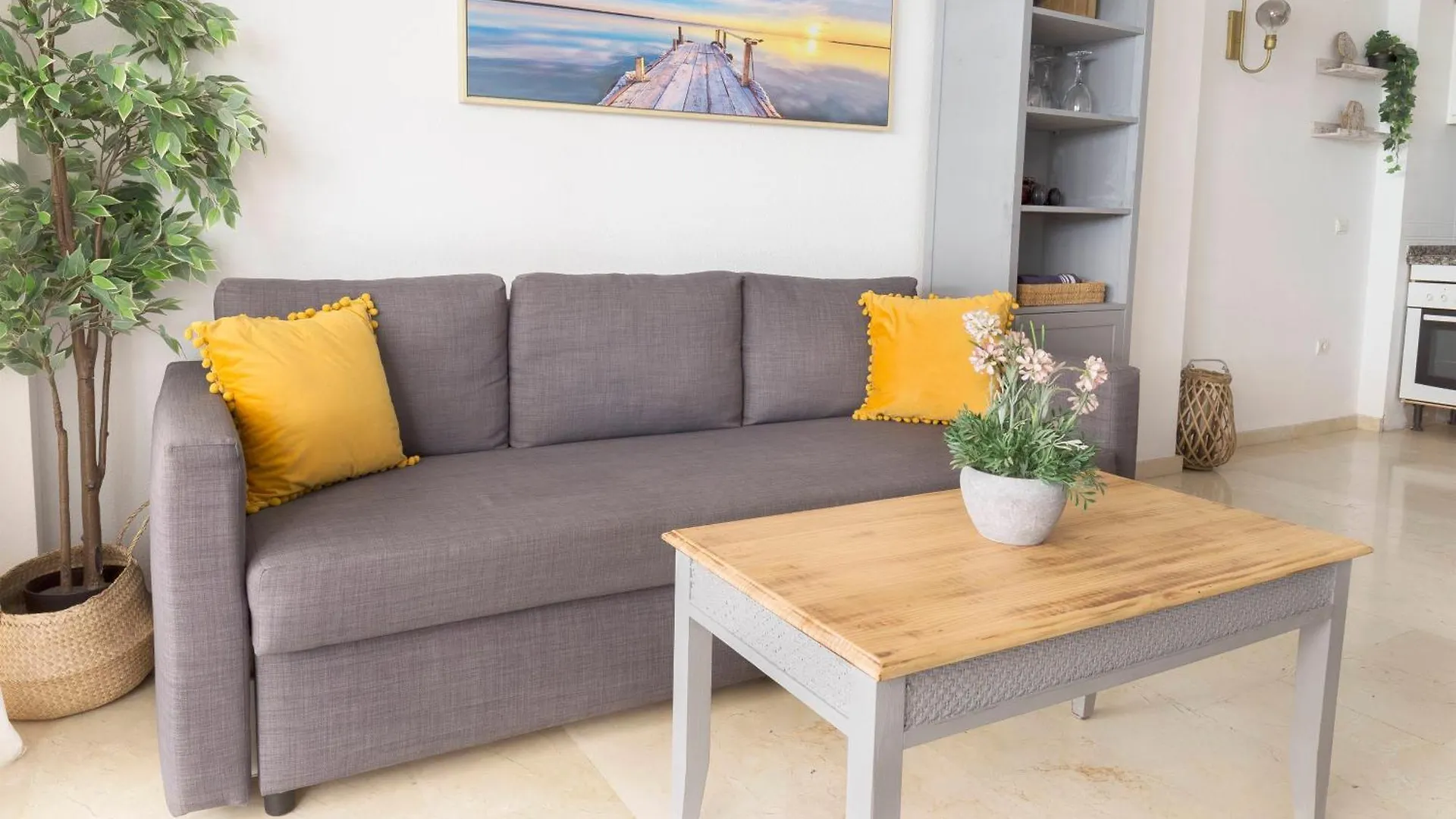 Sol Beach Benalmadena Suitemalaga Parking 0*,
